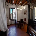 Vicolo Dell\'Aquila - Residenze Romanae