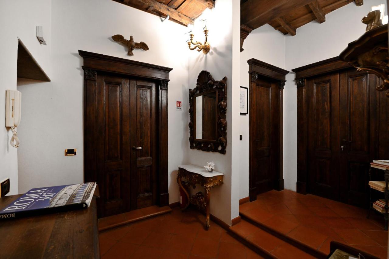 Guest house Vicolo Dell'aquila - Residenze Romanae Rome