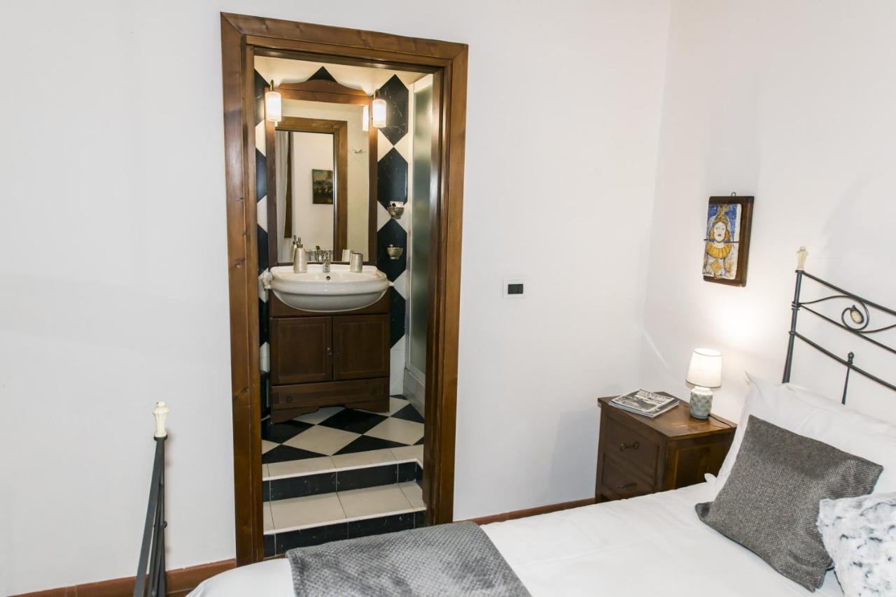 Guest house Vicolo Dell'aquila - Residenze Romanae *