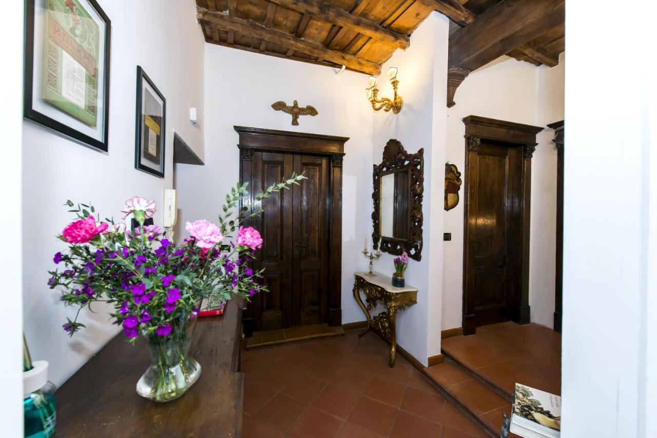 Vicolo Dell'aquila - Residenze Romanae Rome
