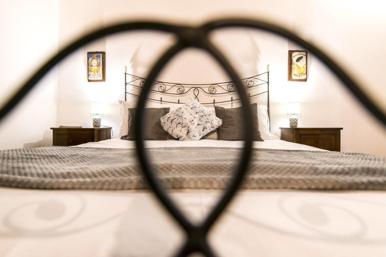 Vicolo Dell'aquila - Residenze Romanae Guest house